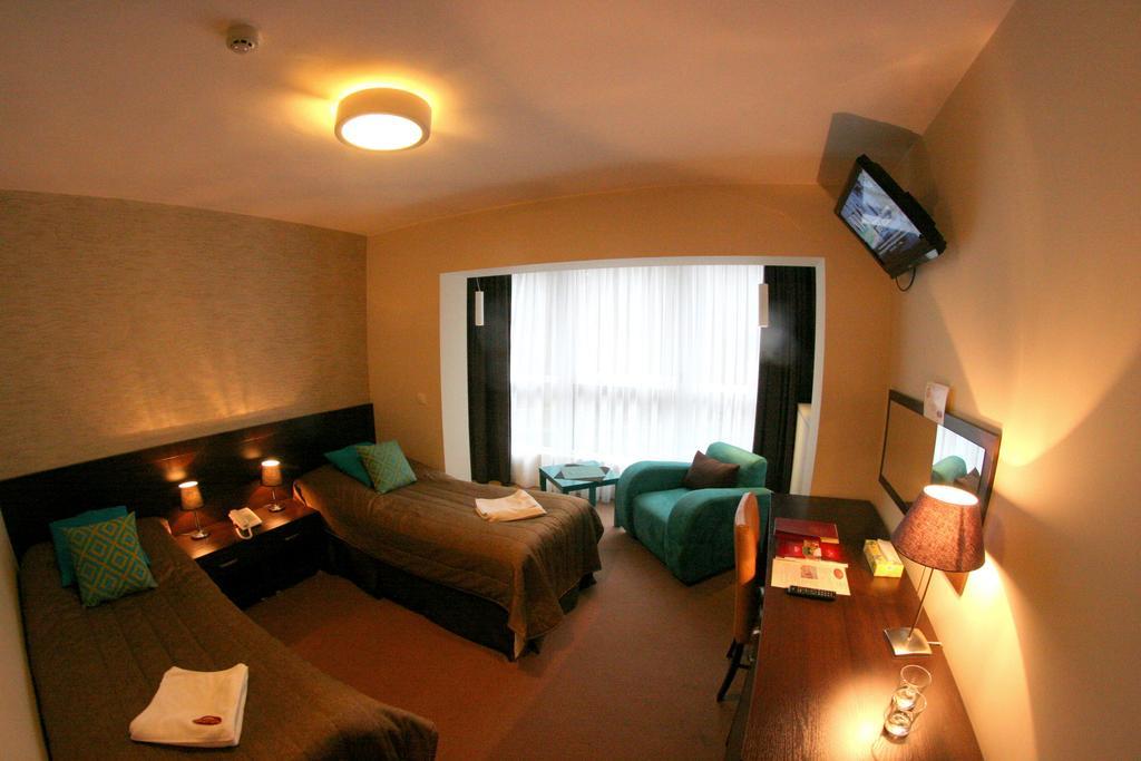 Hotel I Restauracja Złoty Las Camera foto