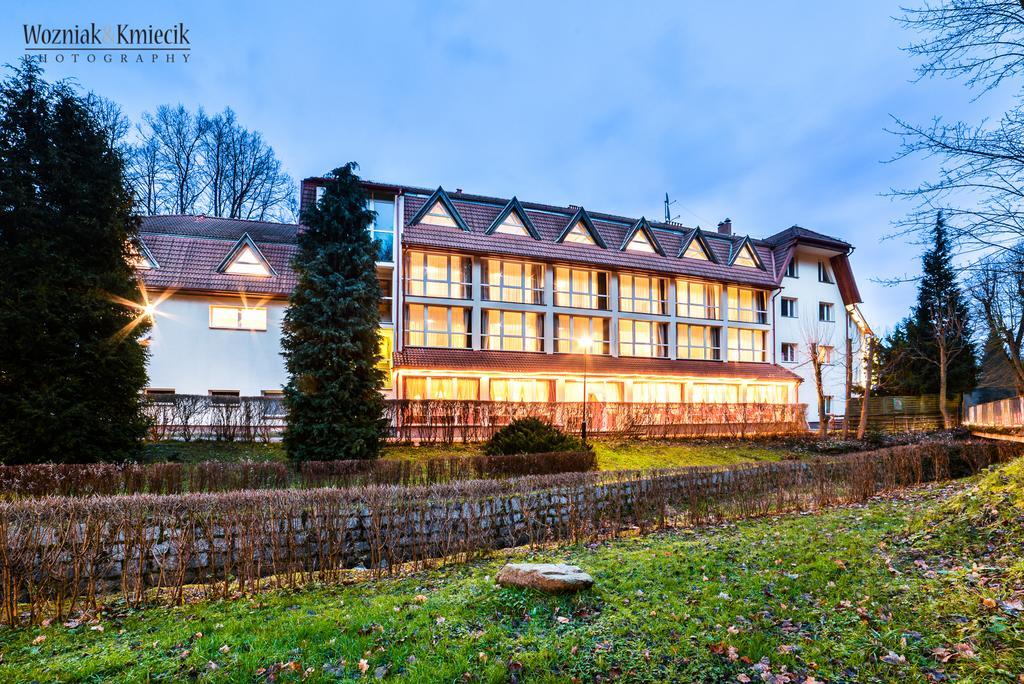Hotel I Restauracja Złoty Las Esterno foto